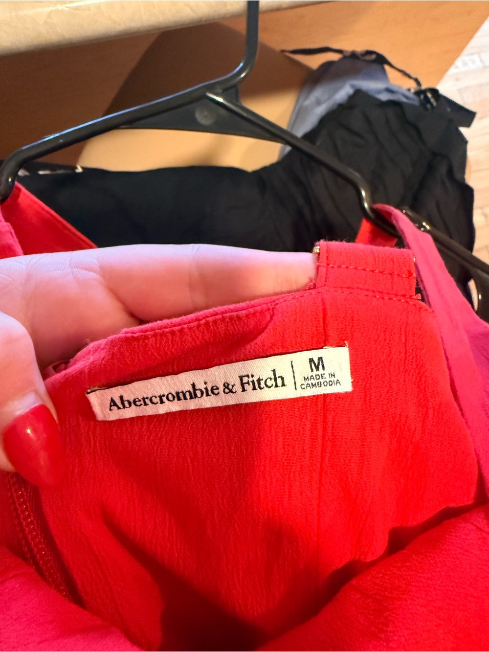 Abercrombie & Fitch Red MILA Dress - Picture 3 of 3